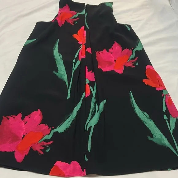 Ralph Lauren Floral Women’s Mini Black and Pink size 10 - Picture 7 of 8